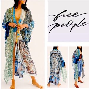 FREE PEOPLE Gorgeous Leonora FESTIVAL kimono duster 1 size blue greens & creams